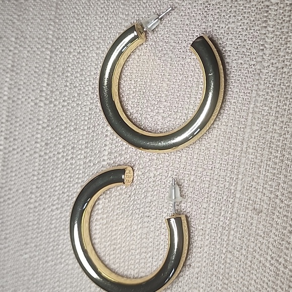 Gold-Tone Chunky Hoops, Preloved in Great Condition - Picture 3 of 4
